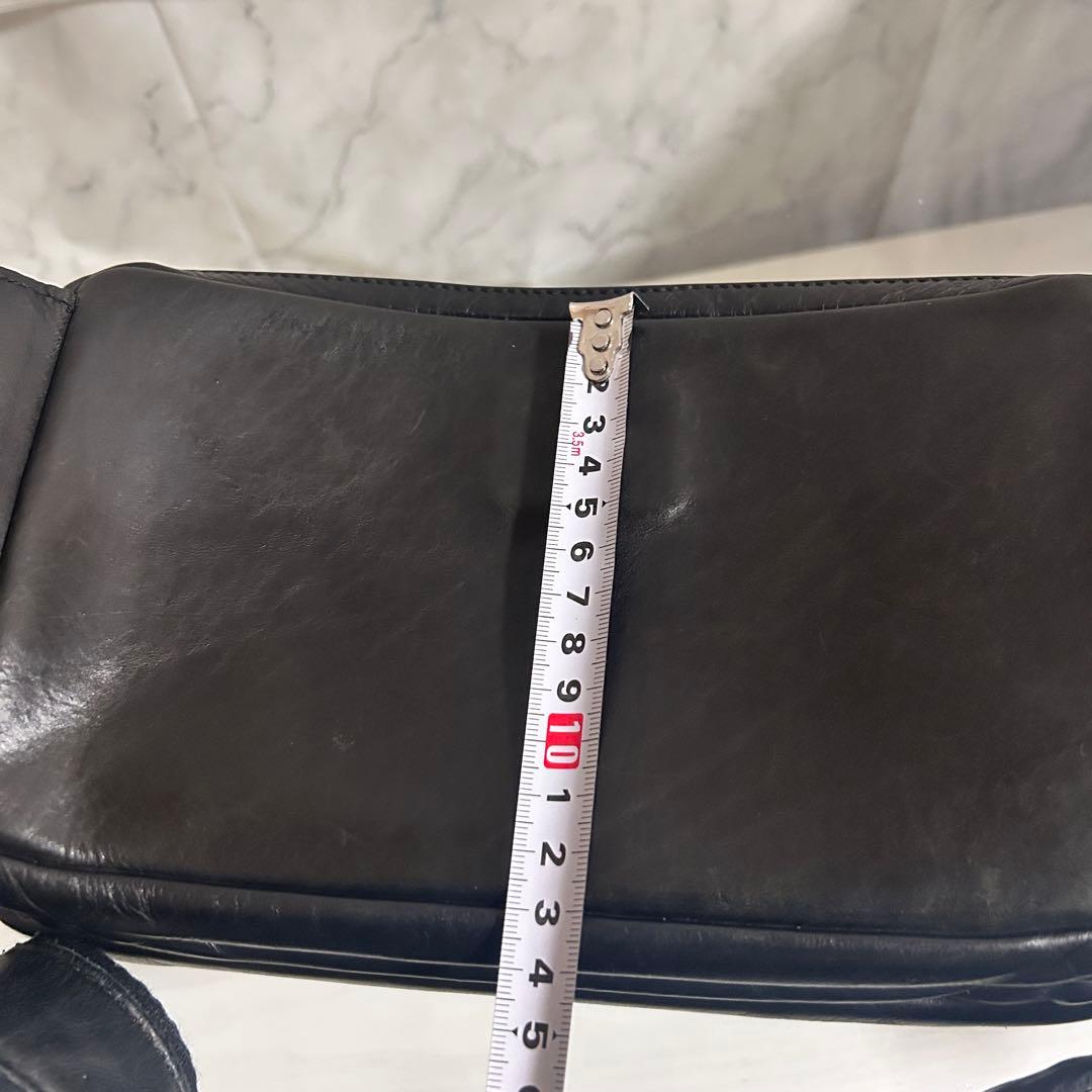 SAAD サード オールレザー ブランドロゴ金具 斜め掛け可能 ボディバック