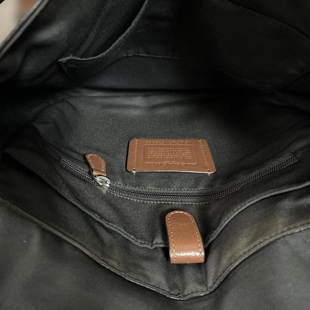 COACHコーチ　メッセンジャーバック　ショルダーバック ブラウン