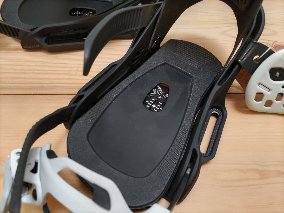 夏季特価　BURTON X EST　未使用品