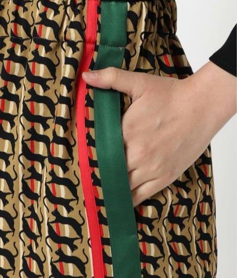 【✨新品タグ付き✨】HARDY NOIR◎CATS PRINT ラインパンツ