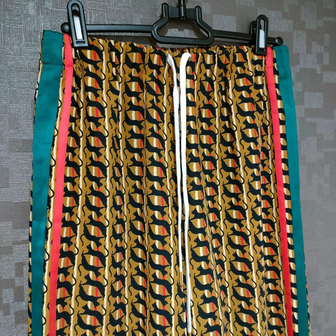 【✨新品タグ付き✨】HARDY NOIR◎CATS PRINT ラインパンツ