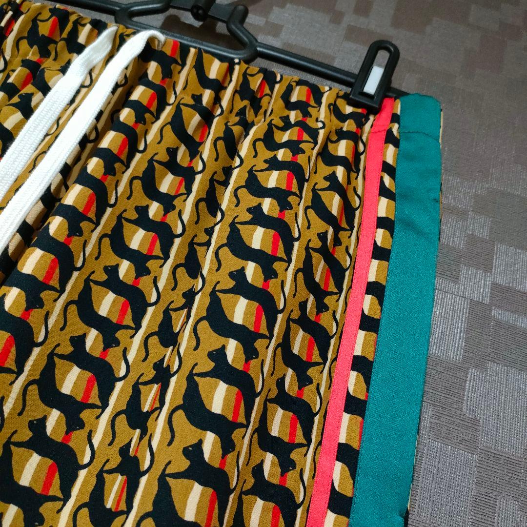 【✨新品タグ付き✨】HARDY NOIR◎CATS PRINT ラインパンツ