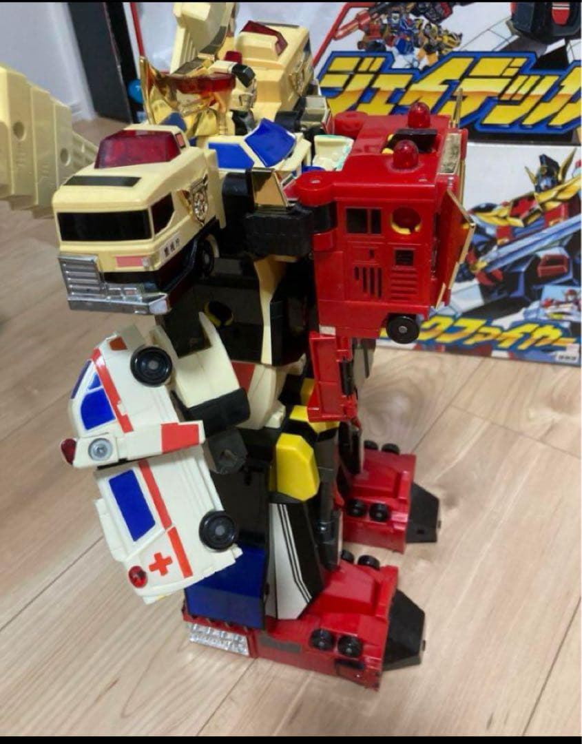 勇者警察ジェイデッカー勇者警察　ファイヤージェイデッカー　デュークファイヤー