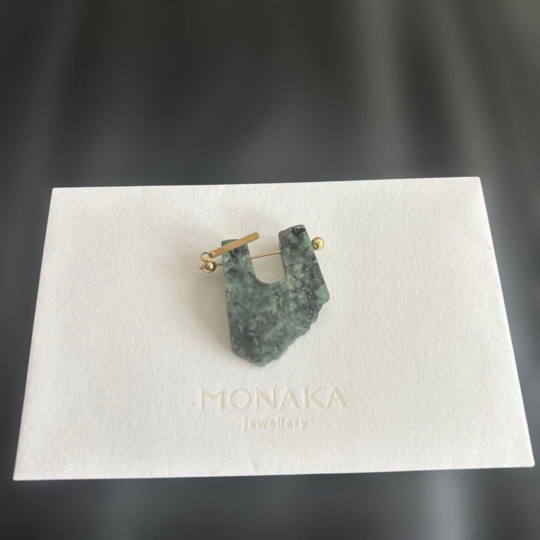 MONAKAjewellery ロックピアスエメラルド(片耳用)