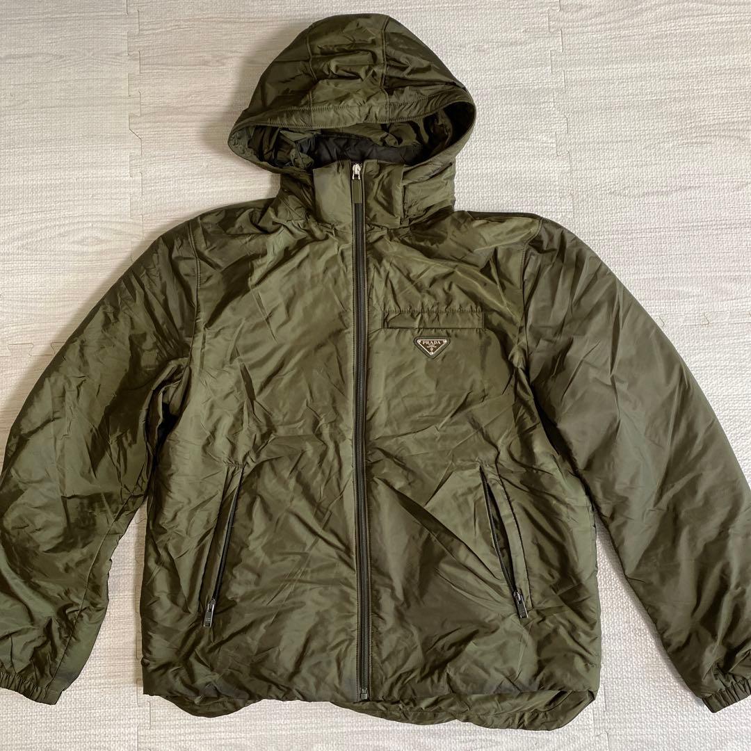 最 安値 価格ファッション - PRADA フード付きダウンジャケット
