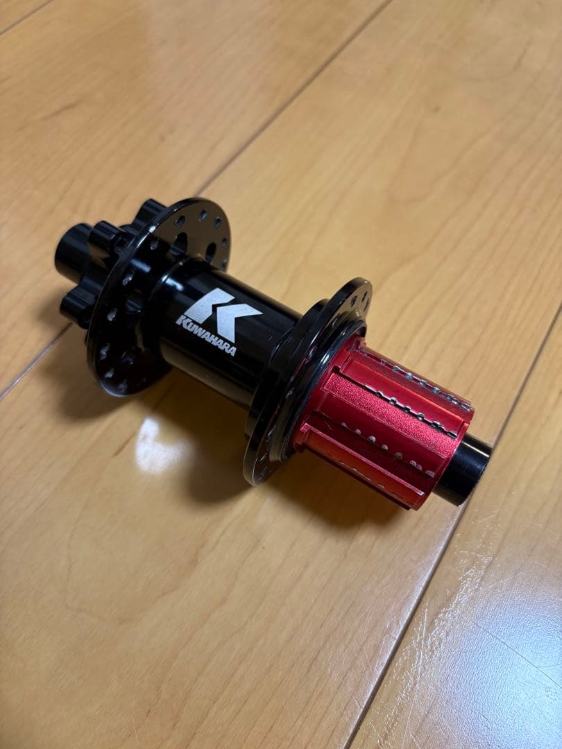 KUWAHARA Diavolo v2 リアハブ 135&142×12㎜