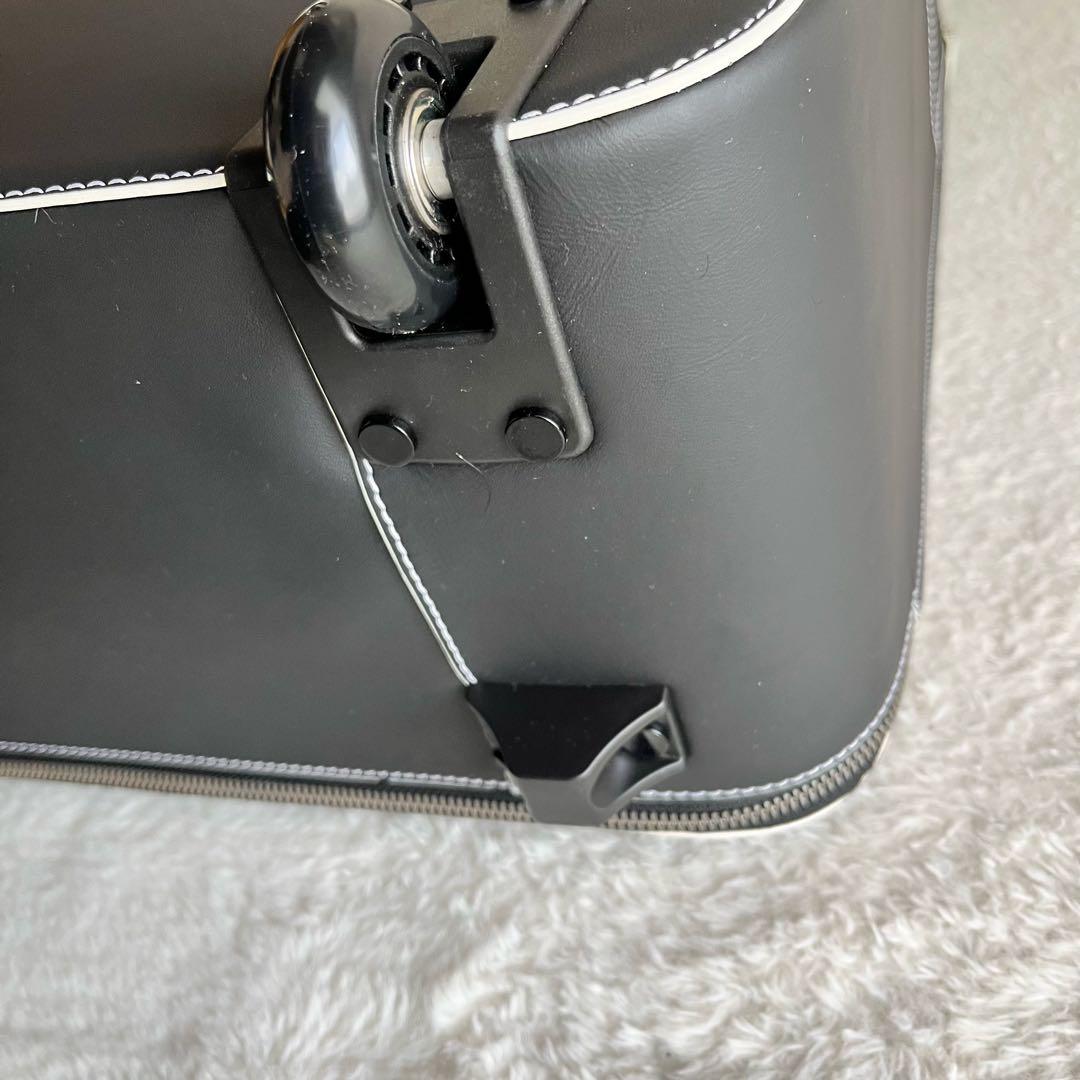 新品未使用】FERRARI 488GTB スケドーニ スーツケース 希少 - メルカリ