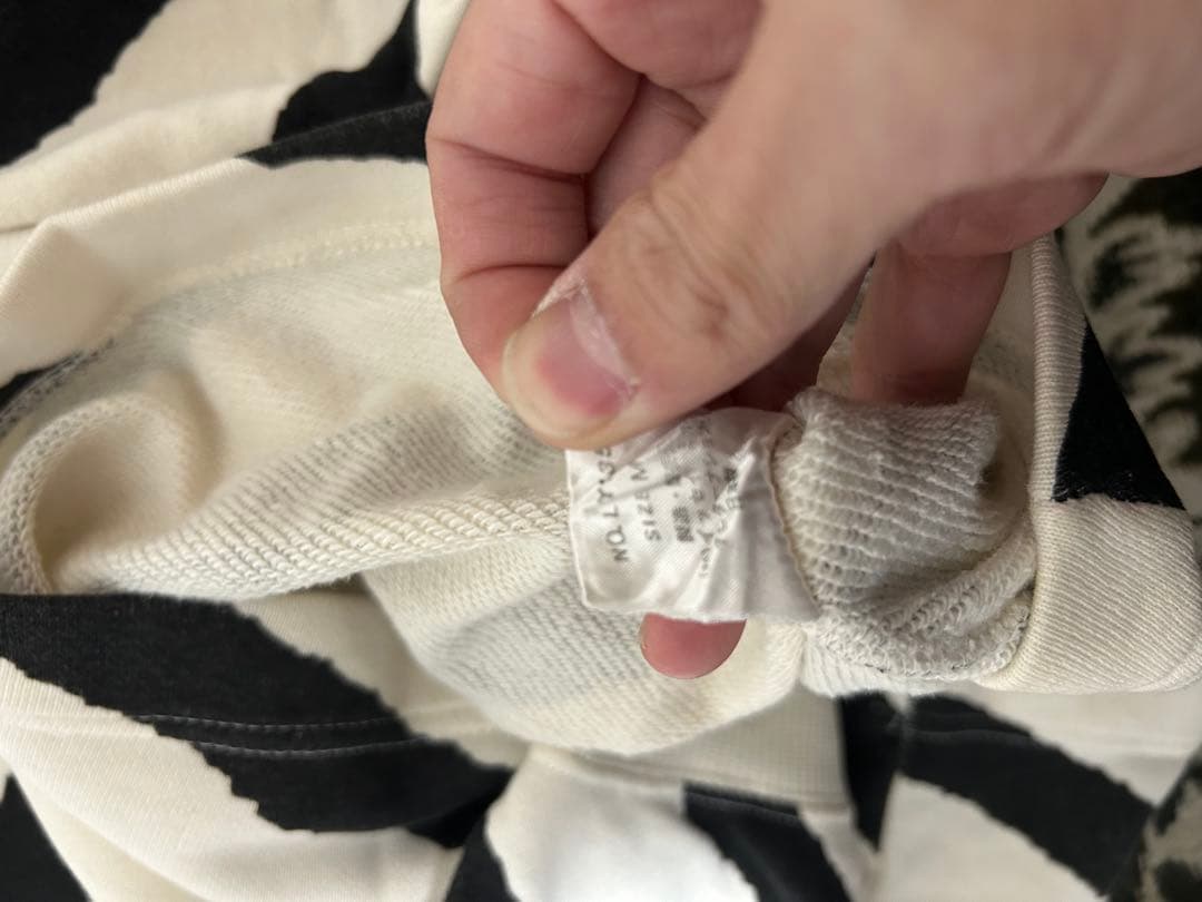 【筆タグ】 ストライプ ハイネックスウェット【ISSEY MIYAKE】