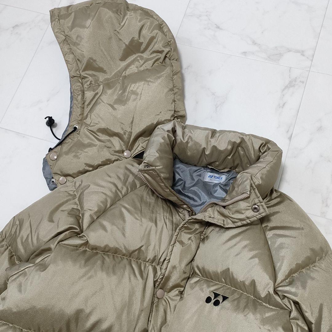 YONEX　ダウンジャケット　フード脱着可　ベージュ　光沢　防寒　保温　Lサイズ