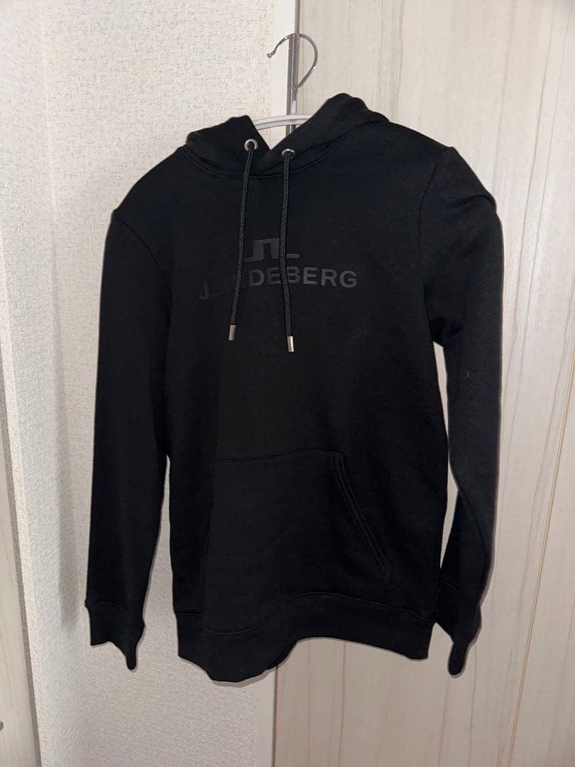 J.LINDEBERG（ジェイリンドバーグ） ロゴパーカー ブラック　XS Alpha Hood / Black – J.Lindeberg