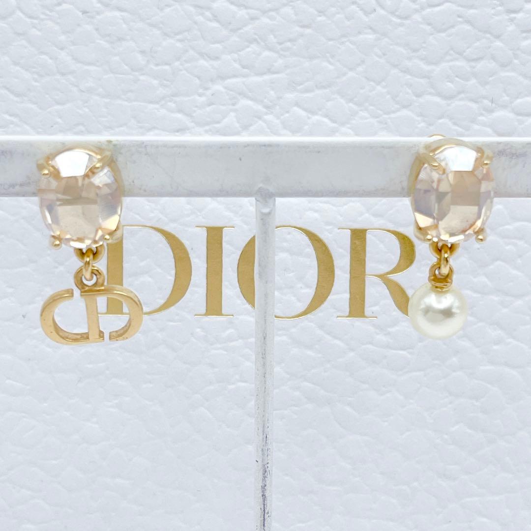 Christian Dior ピアス　CD NAVYストーン　パール　ゴールド