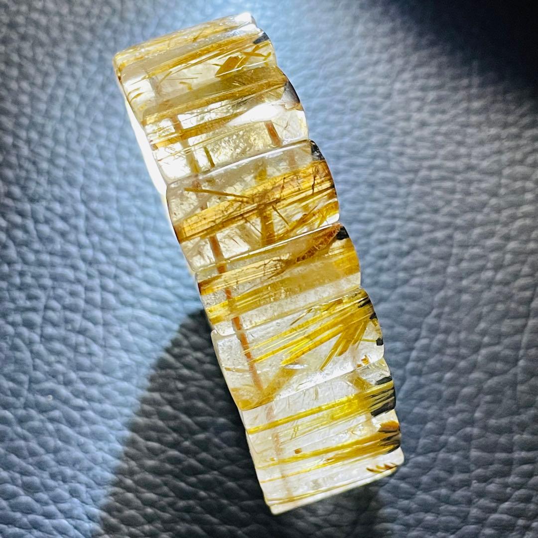 太陽放射タイチンルチルバングル✩☪パワーストーン　天然石