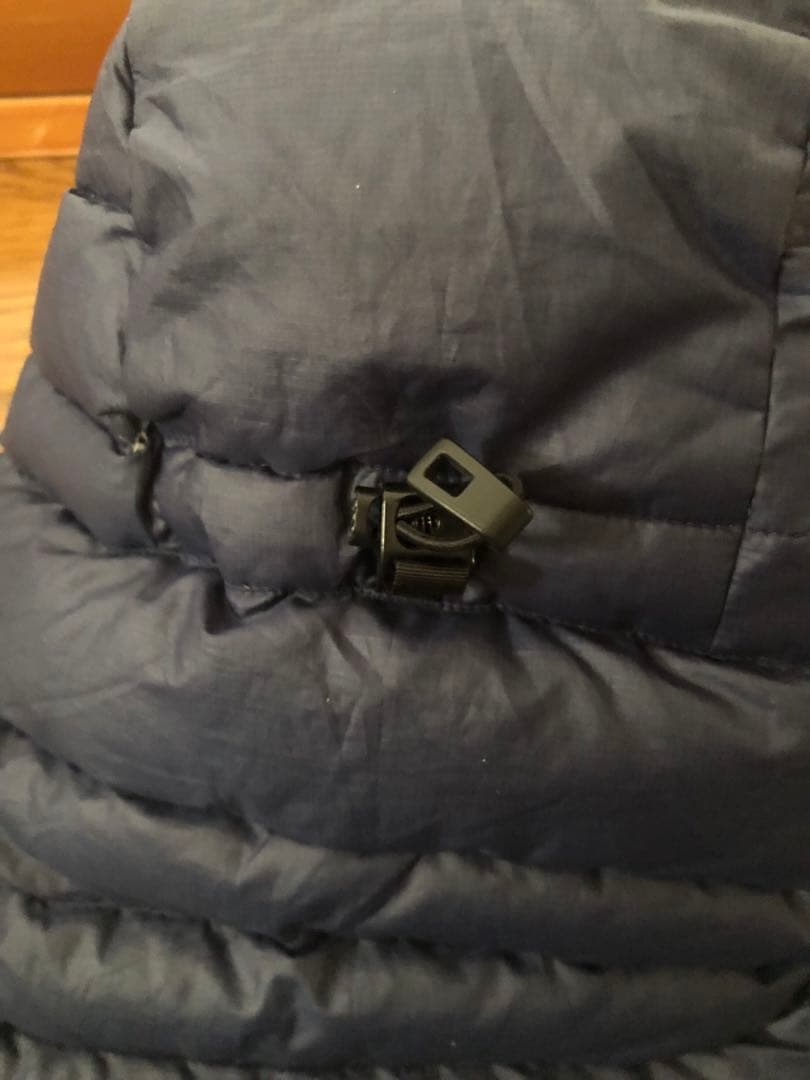 patagonia ハイロフト ダウンセーター フーディ ネイビー　XS