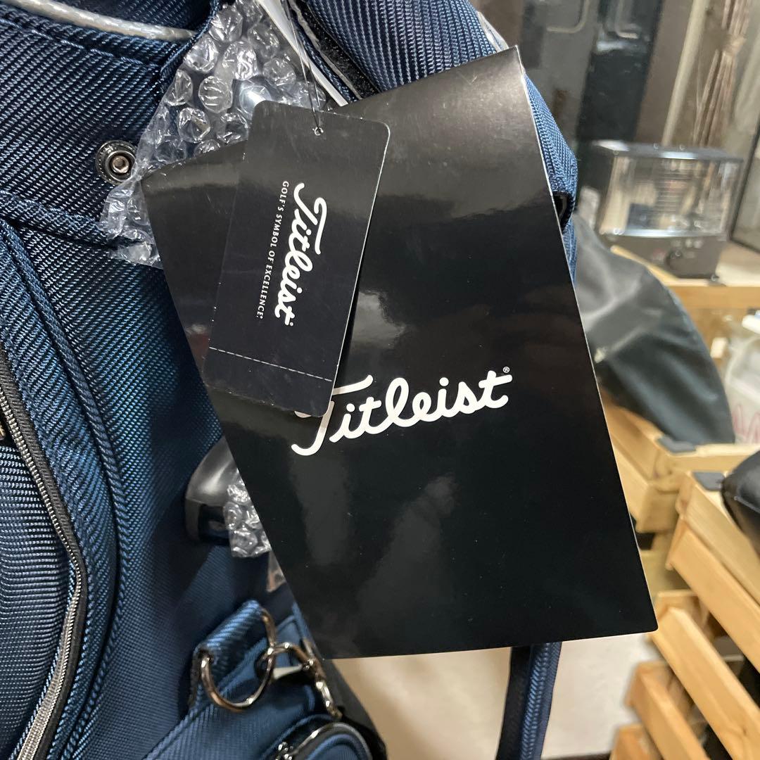 タイトリスト、メルセデスコラボキャディバック