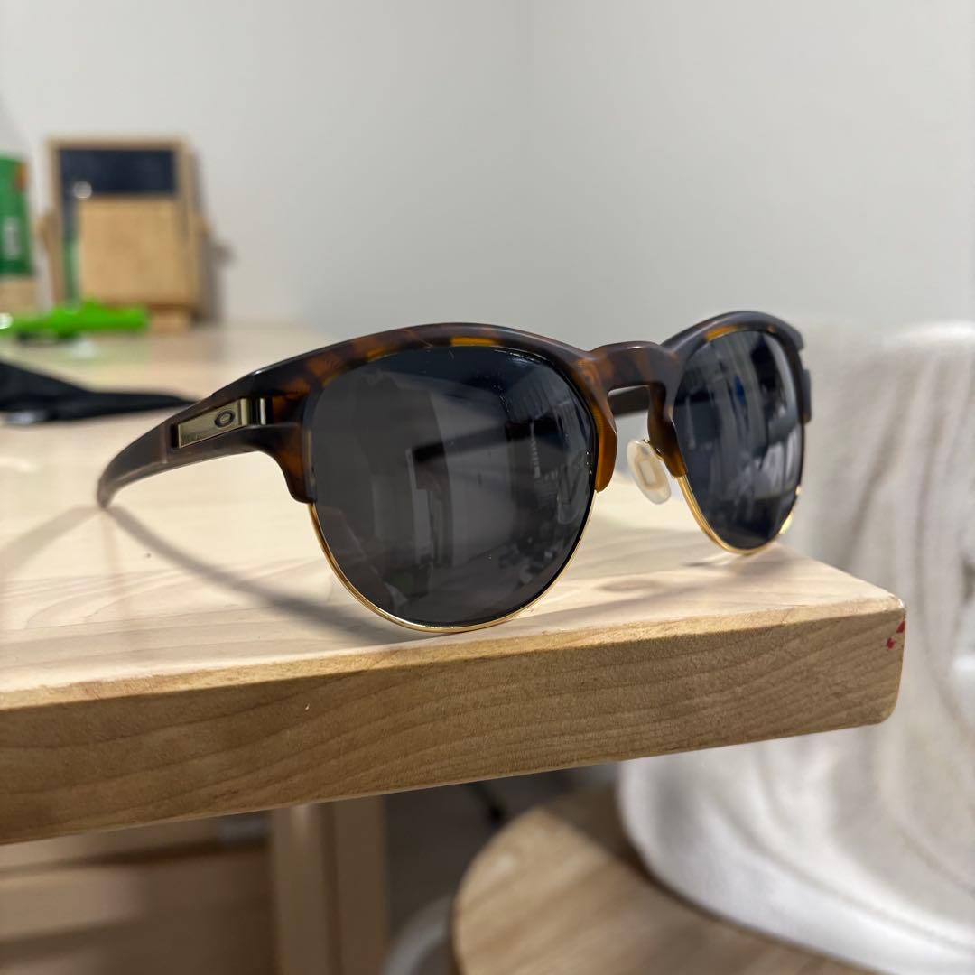 オークリー　サングラス　ラッチ　キー　美品 LATCH KEY