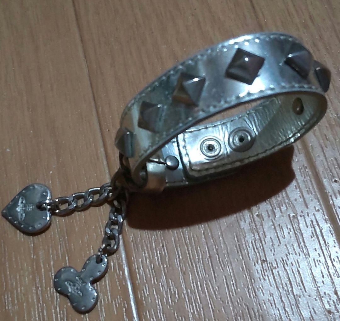 Vivienne Westwood　スタッズバングル