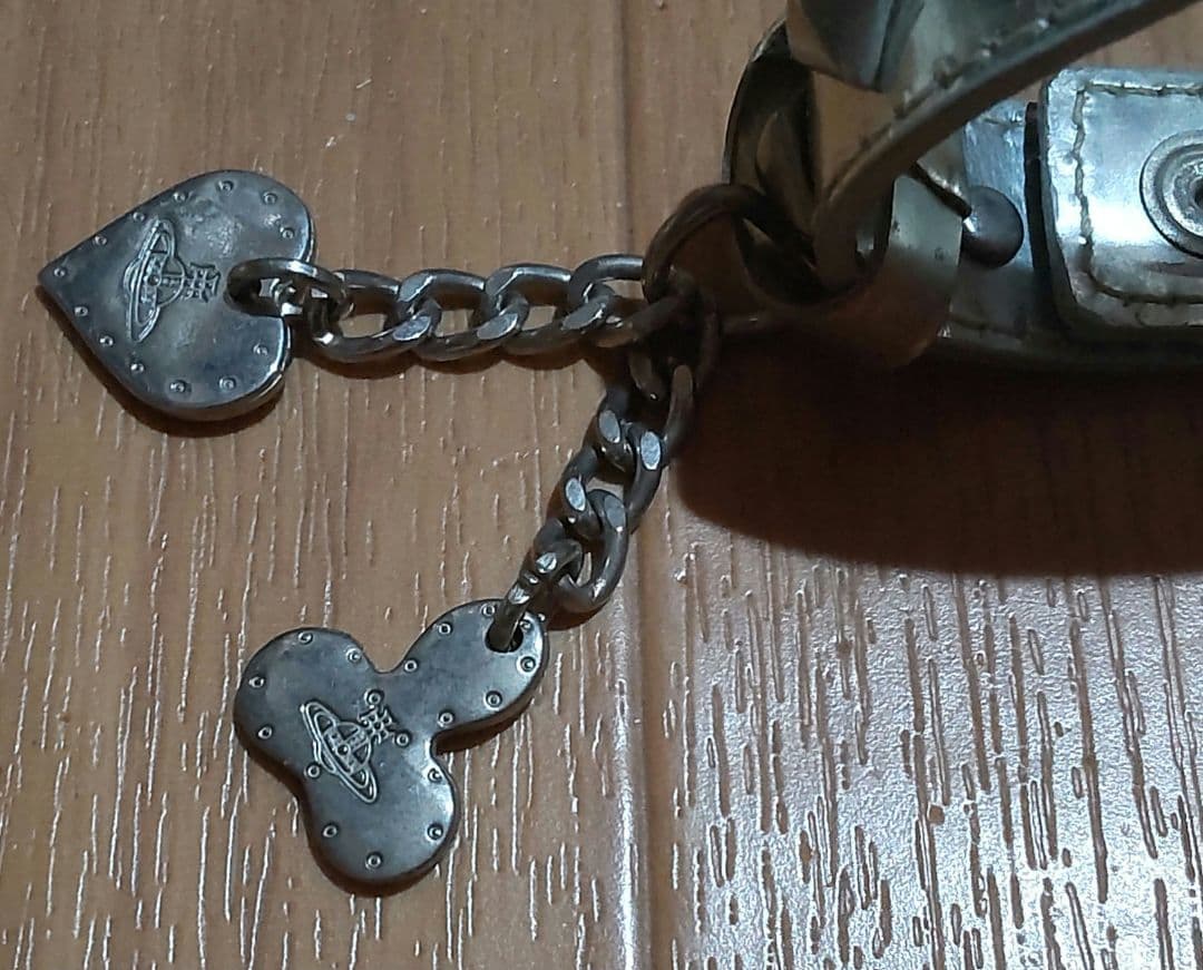Vivienne Westwood　スタッズバングル