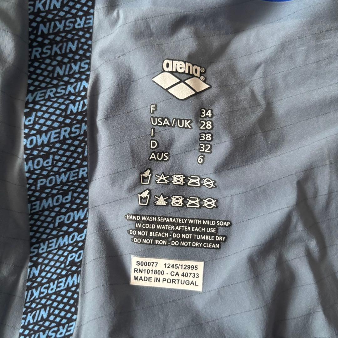 arena スポーツ用水着 Mサイズ 青　専用
