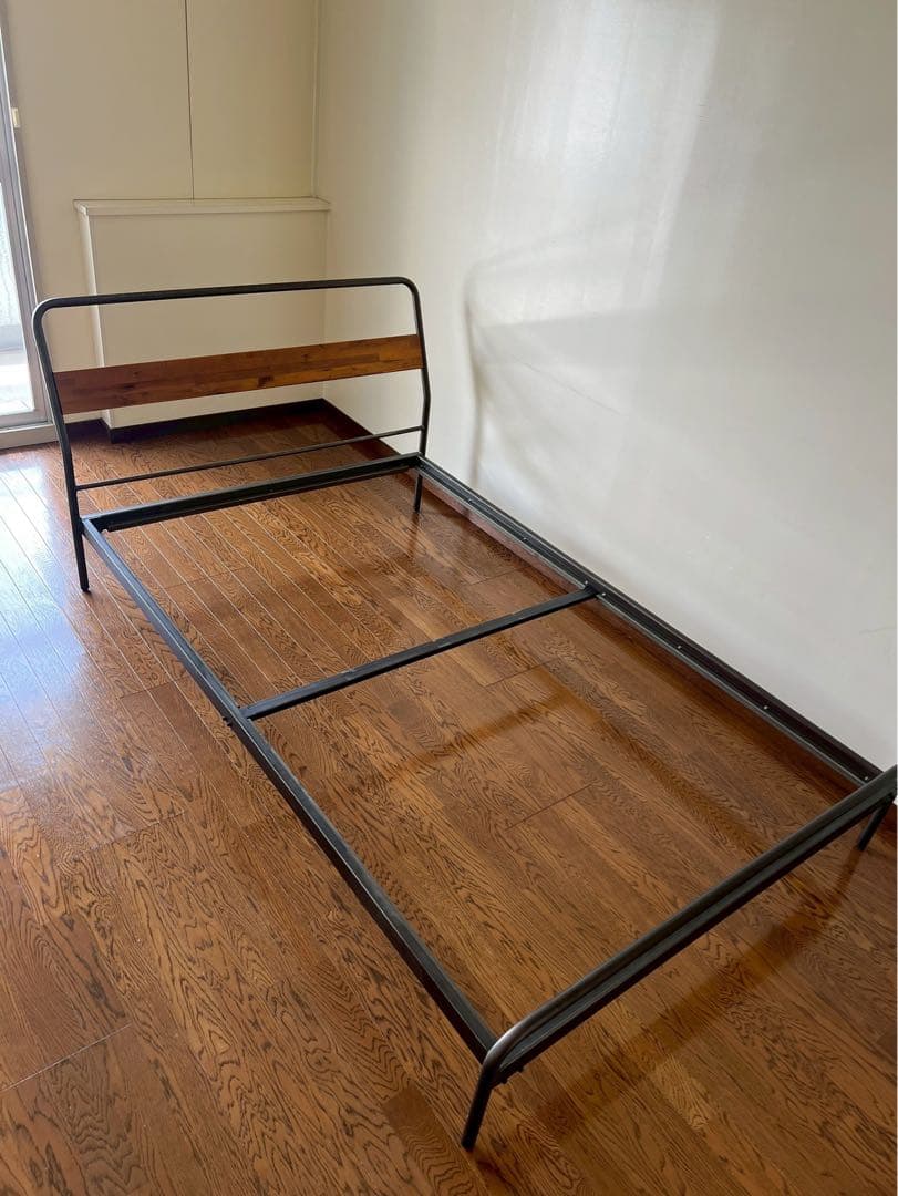 [moy@]【美品】アデペシュ socph bed セミダブル　ソコフ