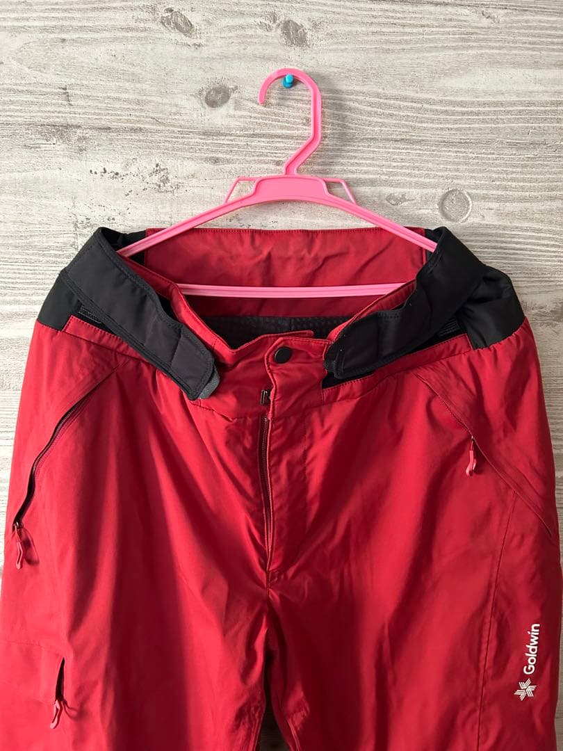 Goldwin スキーウェア