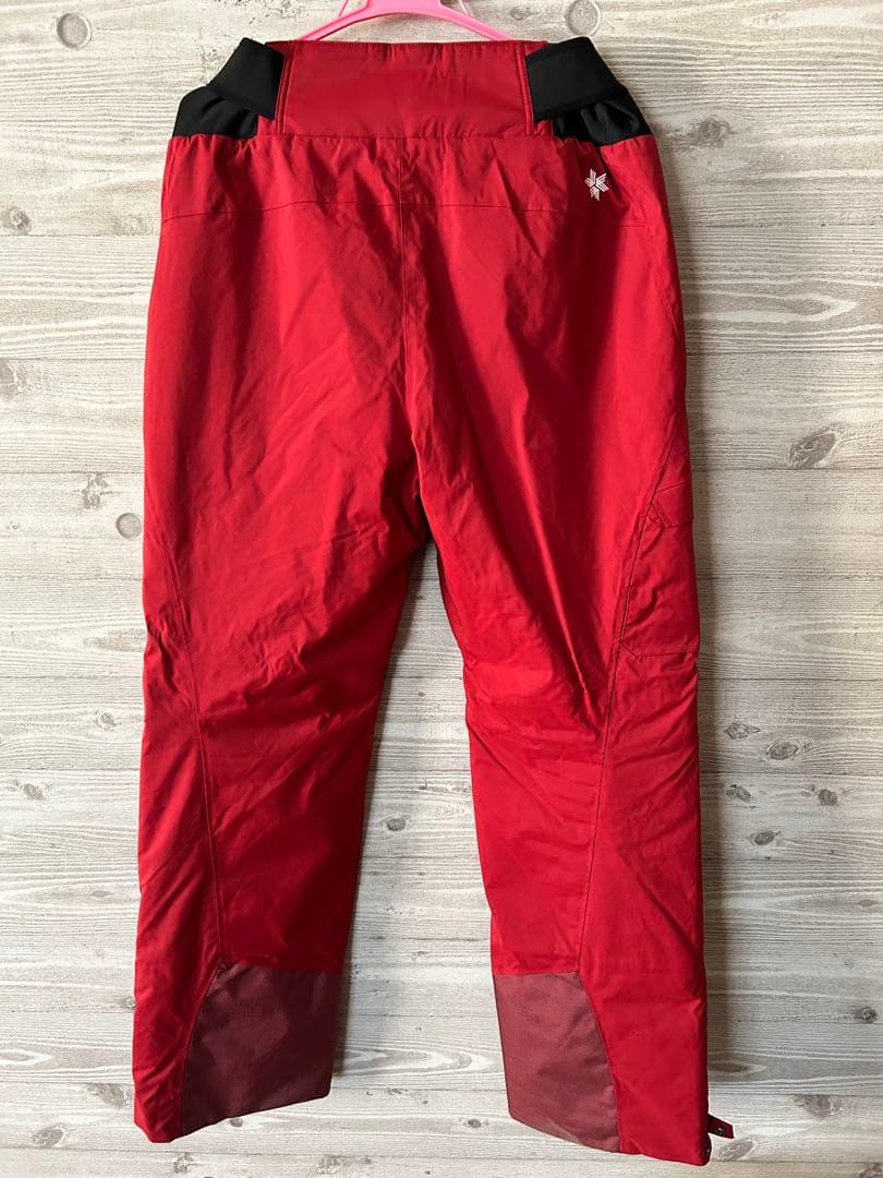 Goldwin スキーウェア