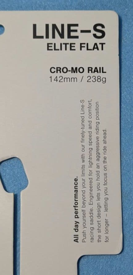 fabric line-s elite flat クロモリレール　サドル