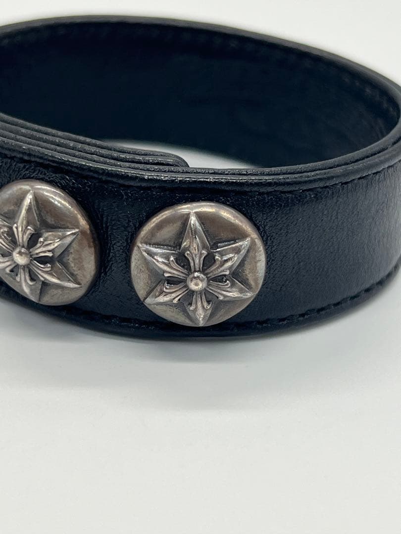 クロムハーツ 3ボタン2スナップ ブレスレット スターボタン レザー