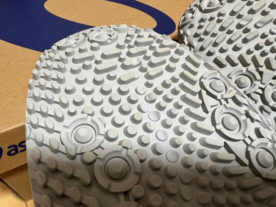 ★送料込み★美品　28.5cm　アシックス　テニス　シューズ　最新モデル