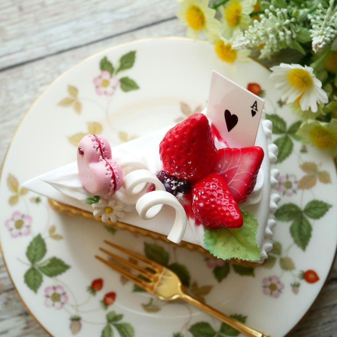 ミッキー 様スティック型メロンショートケーキ他フェイクスイーツ 食品