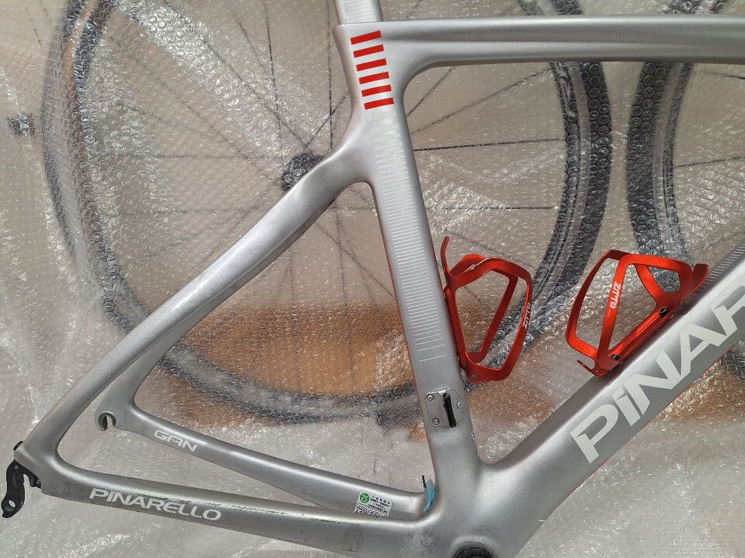 Pinarello　ピナレロ GAN　フレーム　おまけあり！