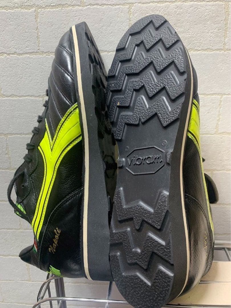 激レア サッカー フットサル ファッション スニーカー ディアドラ