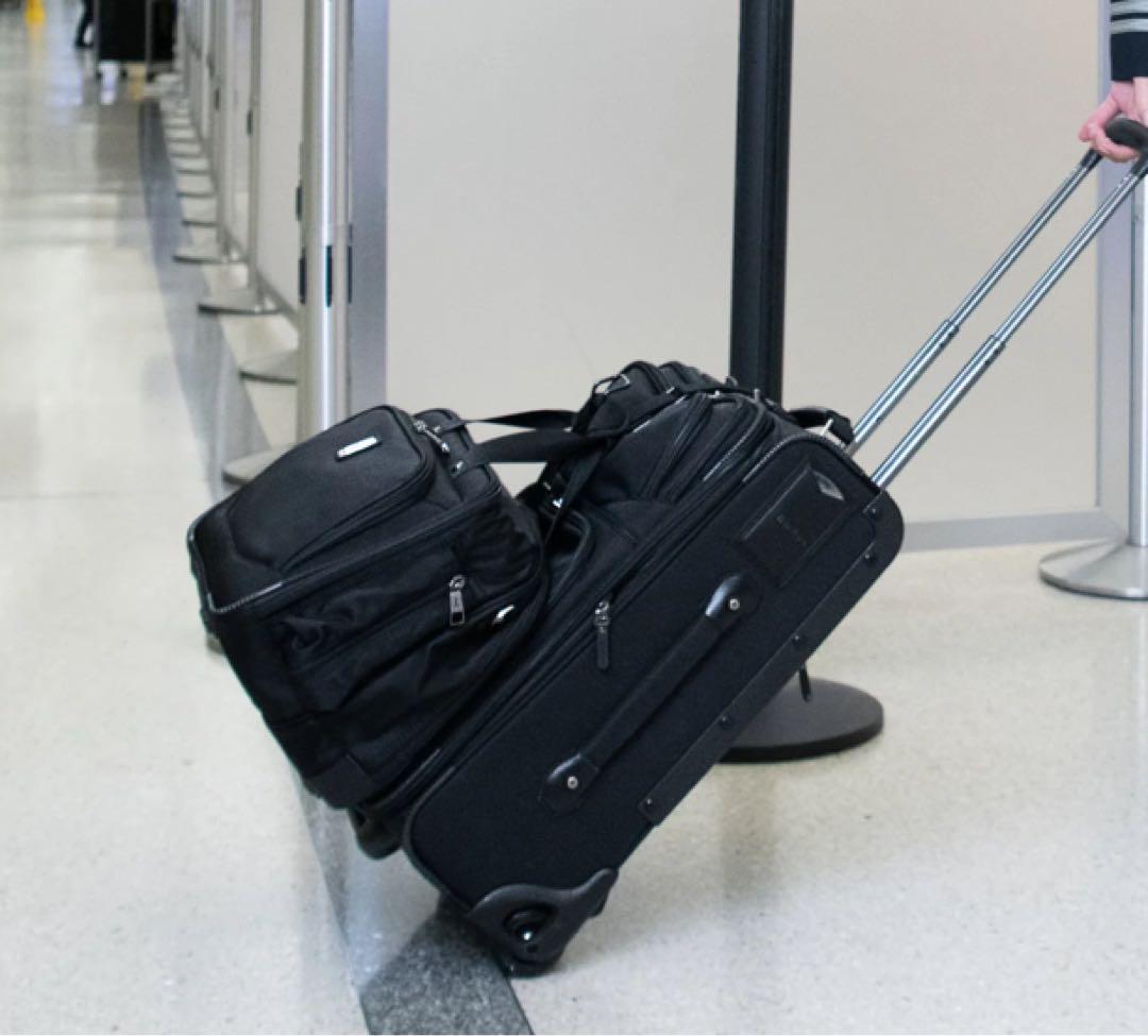 トラベルプロ Flightcrew5 シリーズ スーツケース Jフック付き