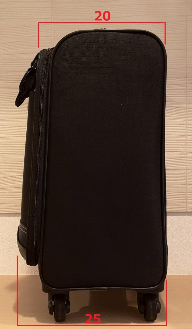 【新品未使用】marie claire マリクレ　キャリーケース　スーツケース