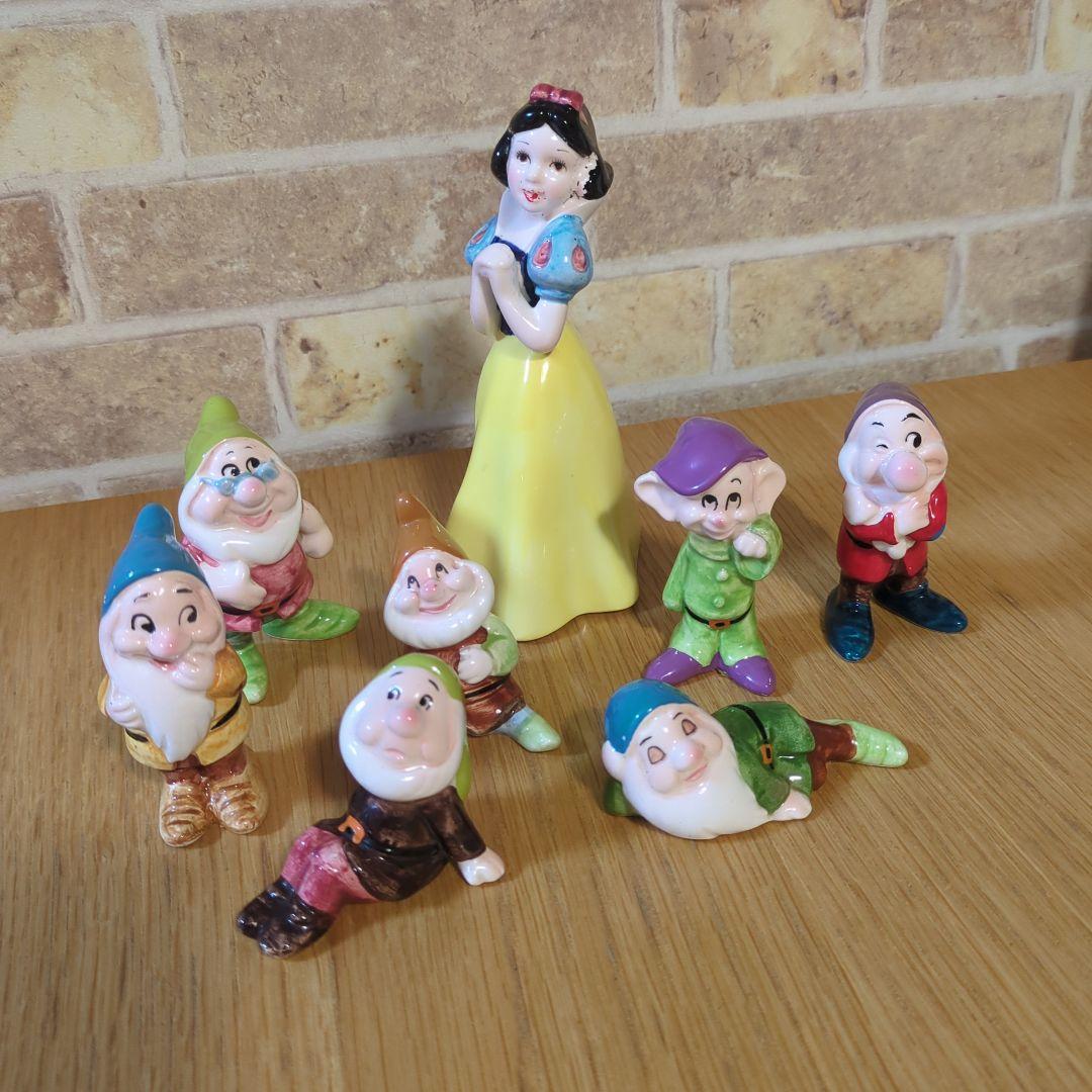 ディズニー 陶器 置物 白雪姫と7人の小人 - メルカリ