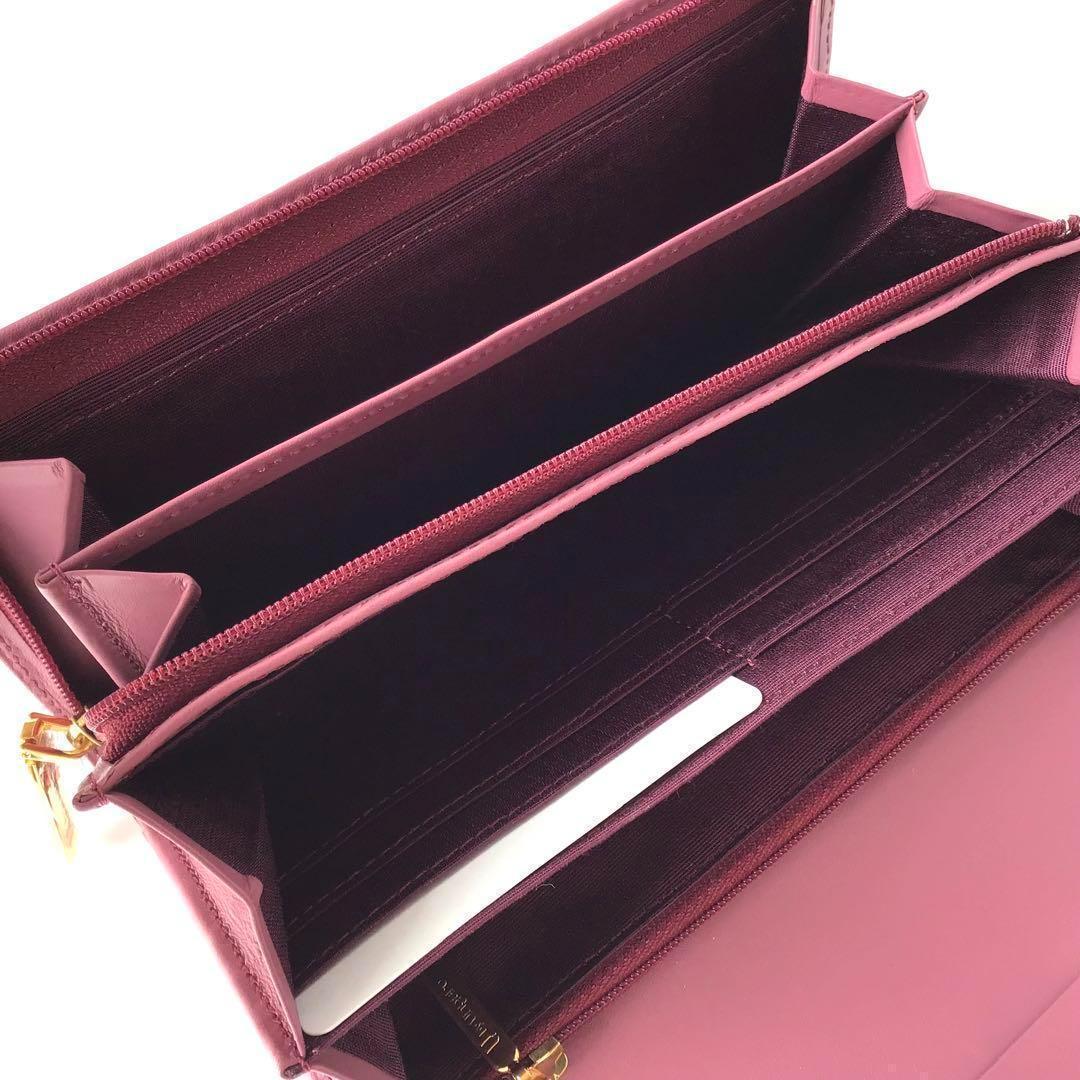 【新品】ユーバイウンガロ✨クロエ 内側ダブルファスナー長財布 型押し ピンク