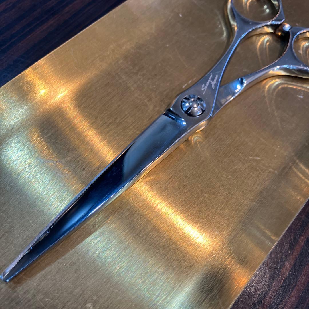 シザーズジャパン　美容師　QS