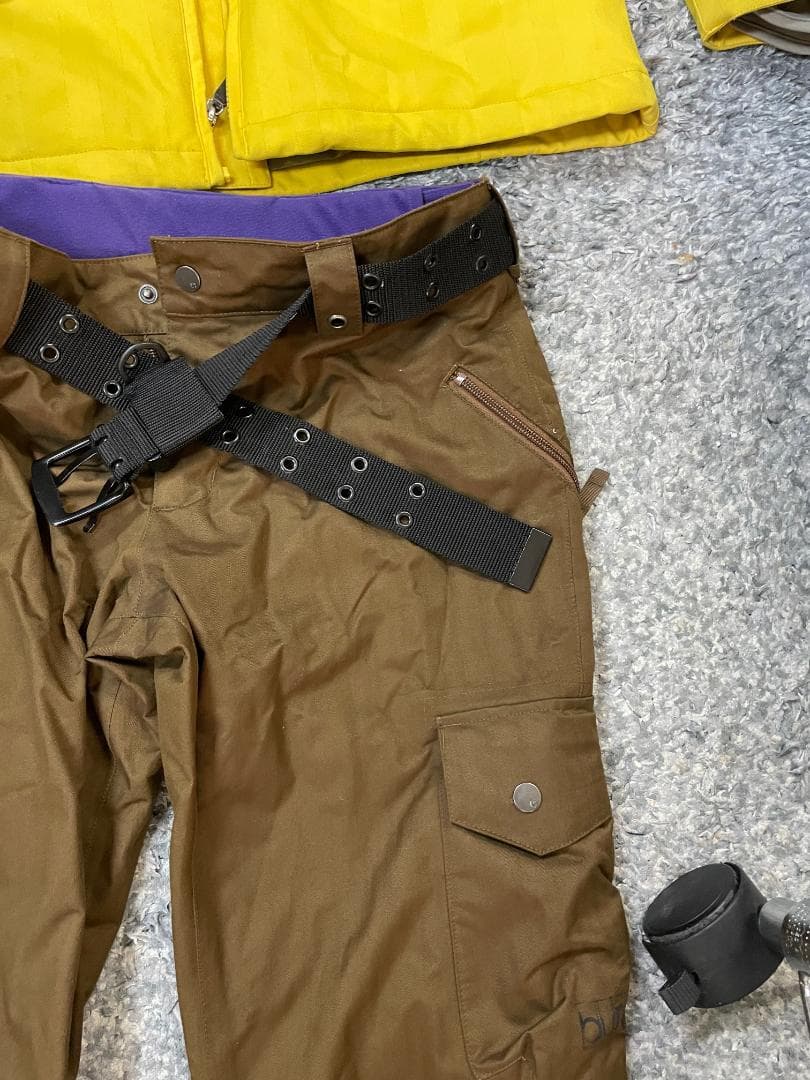 美品　Burton スノーボードウェアセット　レディースMサイズ