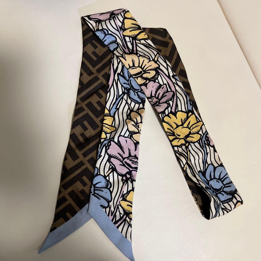 Fendi ラッピー　フェンディ