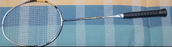 バボラバドミントンラケット JETSTREEM80