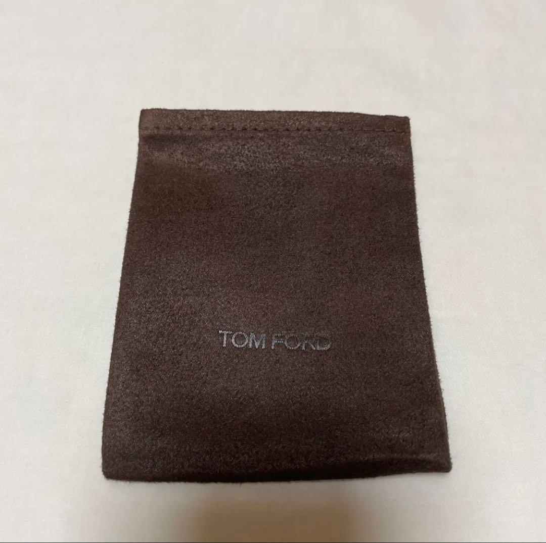 トムフォード アイシャドウ ピーチグラマー