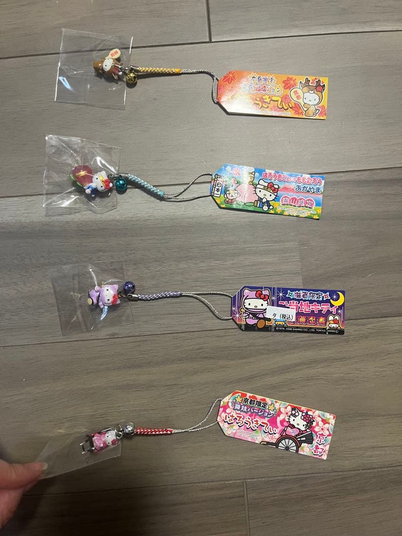 即購入可 ⭐︎ ご当地キティ　24個　根付け　ストラップ