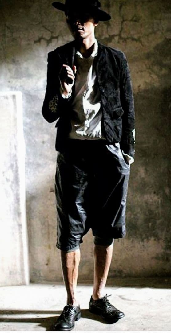 黒 ノーカラー ジャケット ピューター刺繍