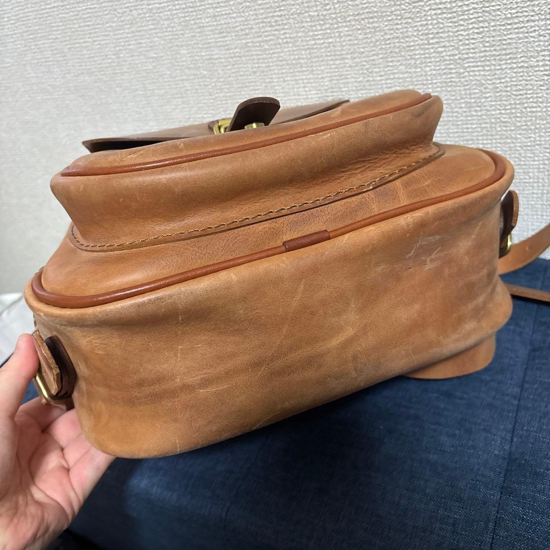 HERZ 前ポケミニリュック　R-20 プルアップ　キャメル　ツートン