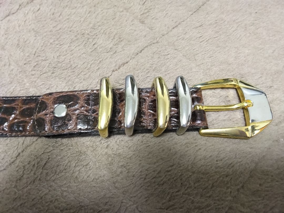 GIANNI VERSACE ブラウンレザーベルト - メルカリ