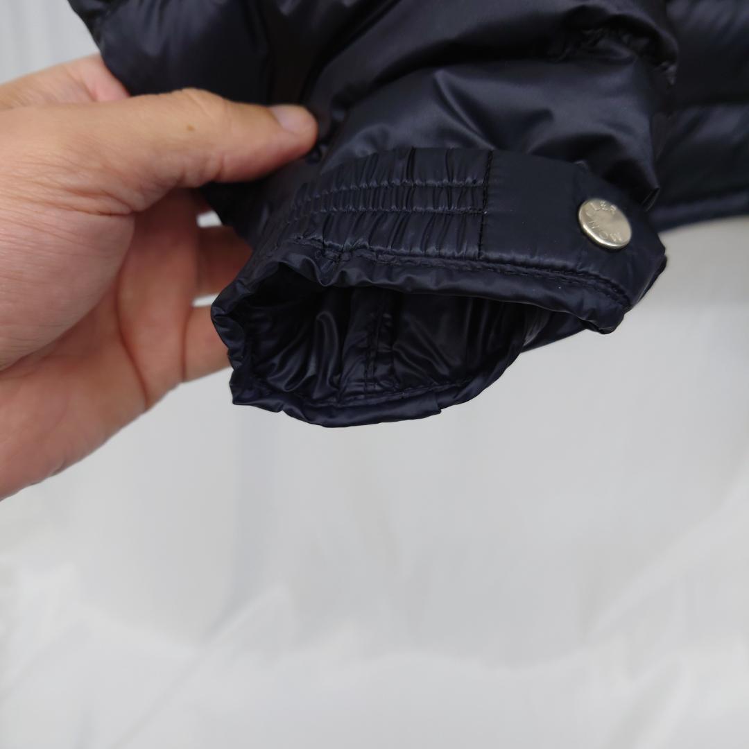 美品 モンクレール Moncler ブラック ライトダウンジャケット 2021年