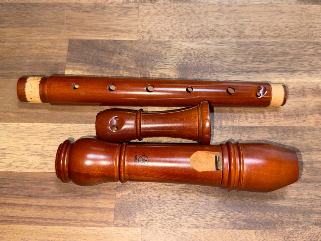 ト*ン様 ⭕️希少モデルYAMAHAアルトリコーダーYRA-43木製 美品ヤマハ