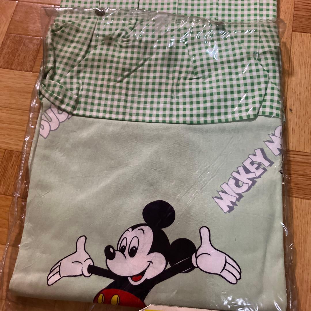 ミッキーマウス　ディズニー　レトロカーテン　ディズニーレトロカーテン