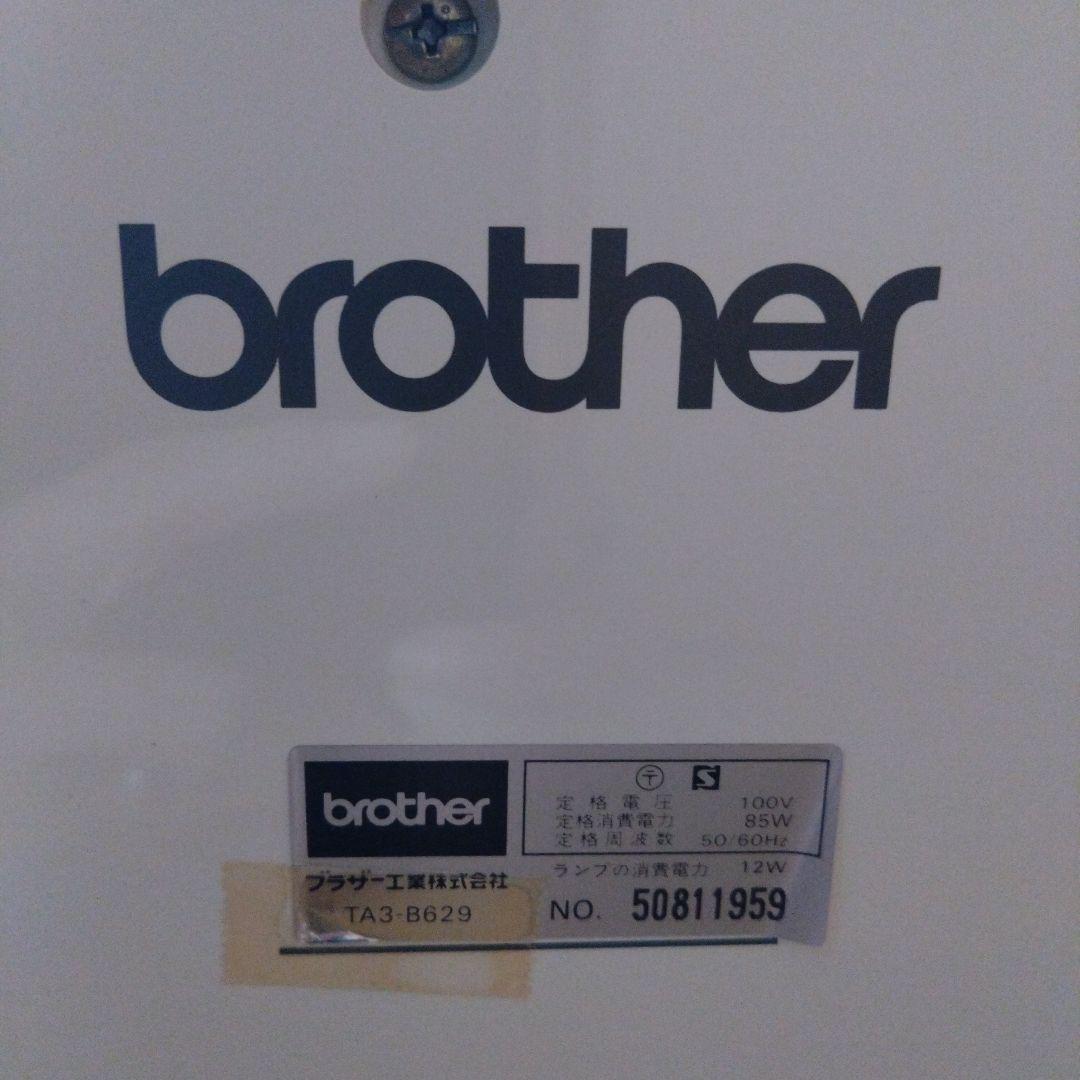 ブラザー工業 電子ミシン（ジャンク品）