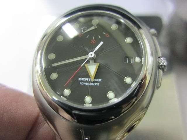 ベルトーネ　オートマチック・パワーリザーブ