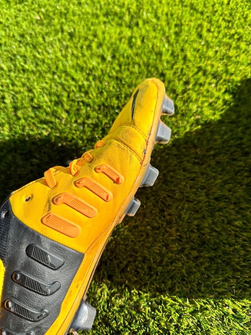 ナイキ CTR360 マエストリ III HG AF ACC